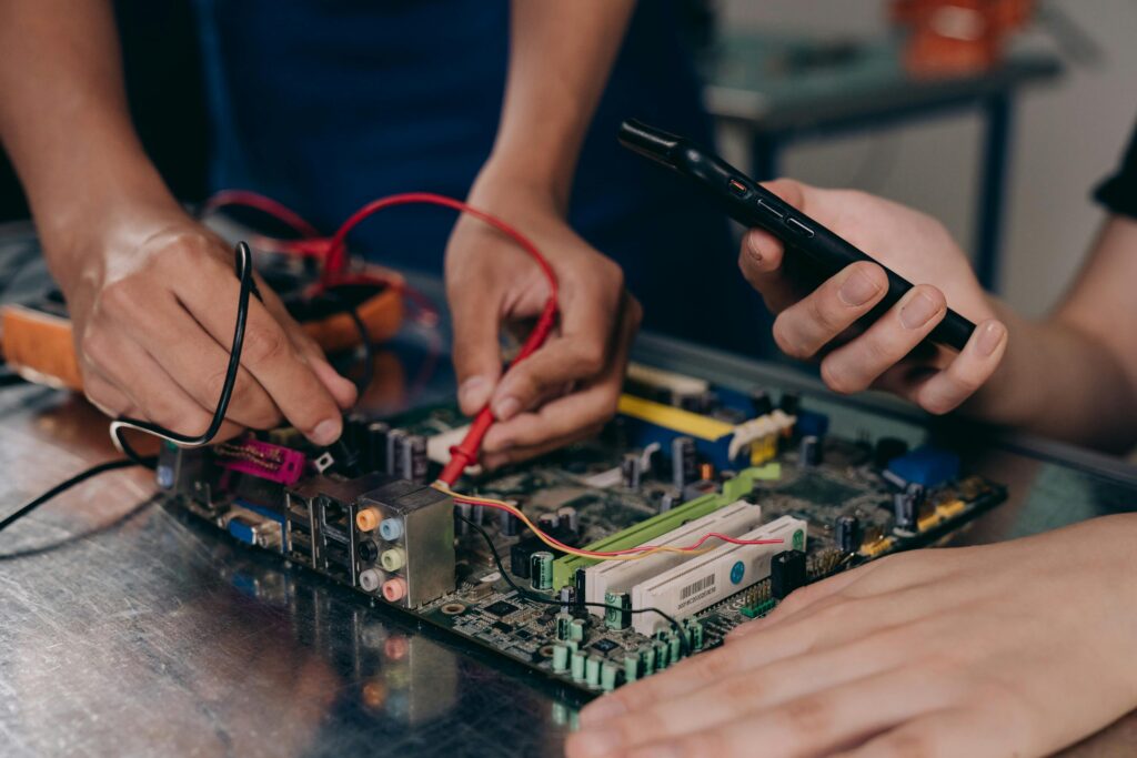 Eryk is Recruiting an Electrotechnician Expert in Szczecin